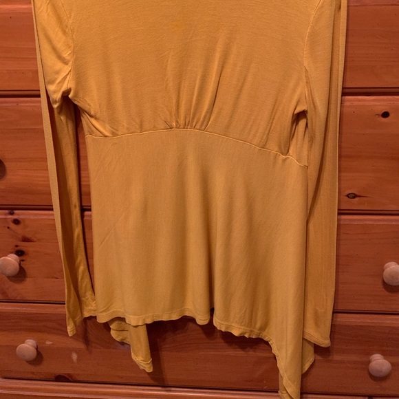 🔥 3/$20 Ambiance Thin Cardigan - Picture 2 of 3